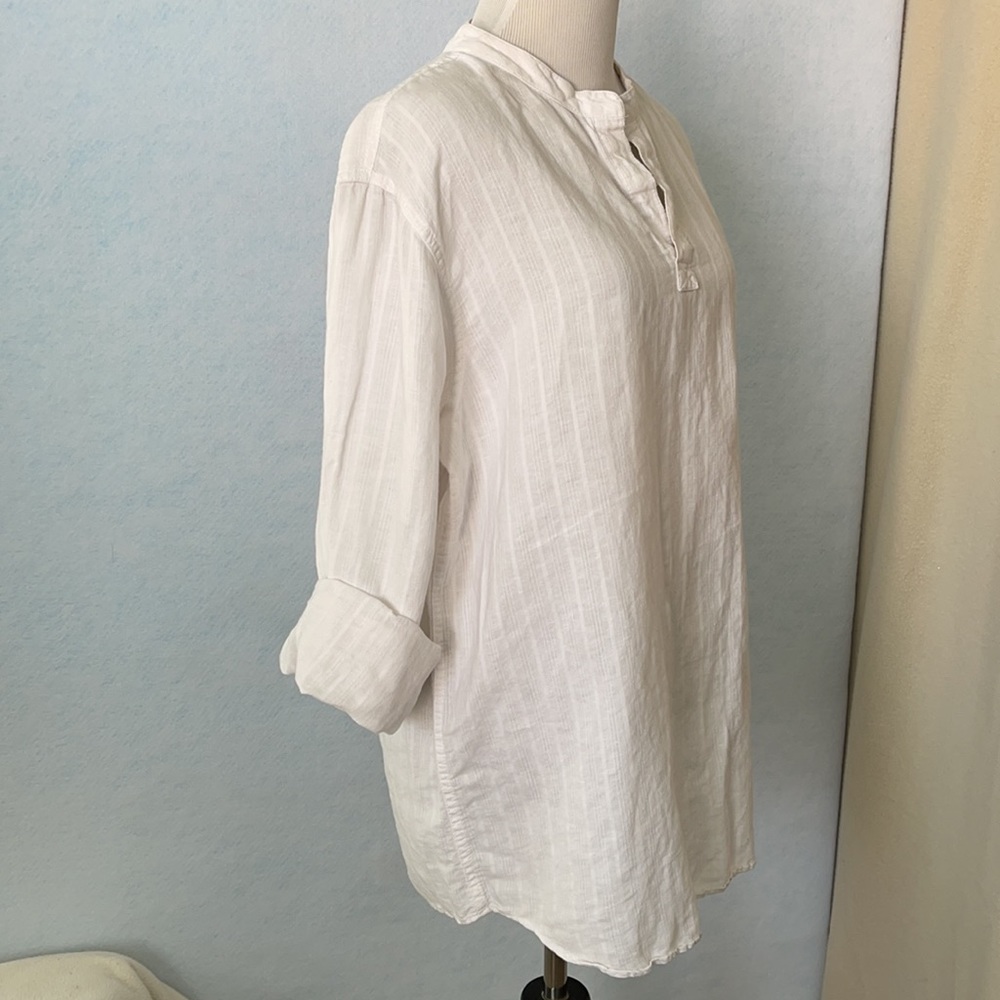 Structure Long Sleeve Open V-Collar Tunic - Picture 5 of 11